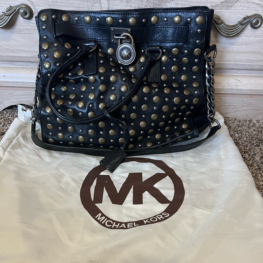 Micheal Kors purse